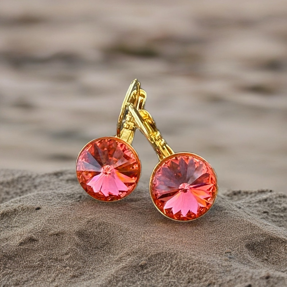 Handcrafted earrings with Swarovski crystal